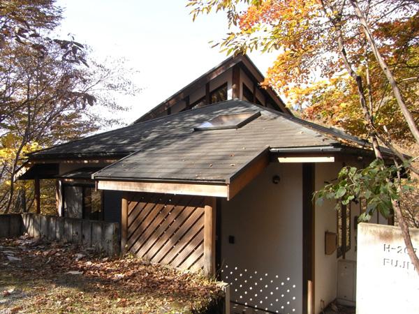 Local appearance photo. Enjoy the Karuizawa life in the quaint "Forest villa land of the sun."!