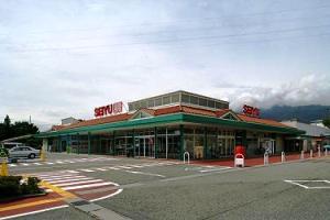 Supermarket. 700m walk 9 minutes until the Super Seiyu Other super, convenience store, Electronics center is close to. 