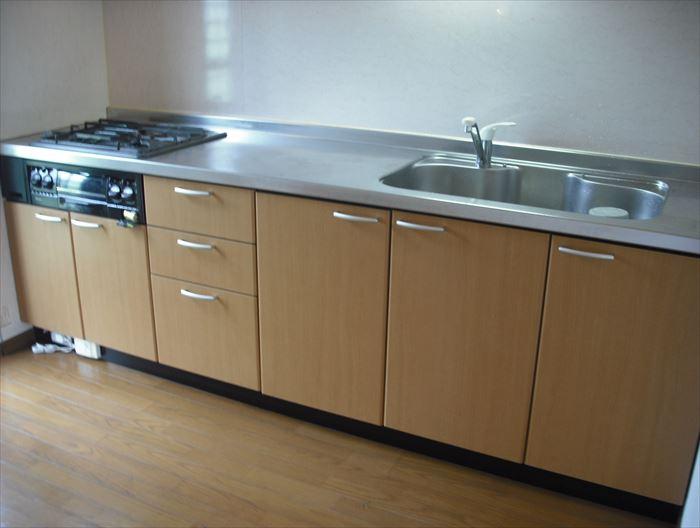 Kitchen. Easy-to-use first floor kitchen