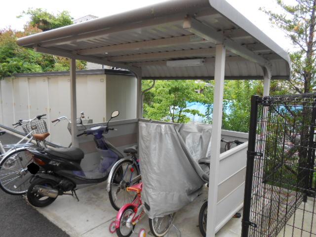 Parking lot. Bicycle parking lot (shared) equipped