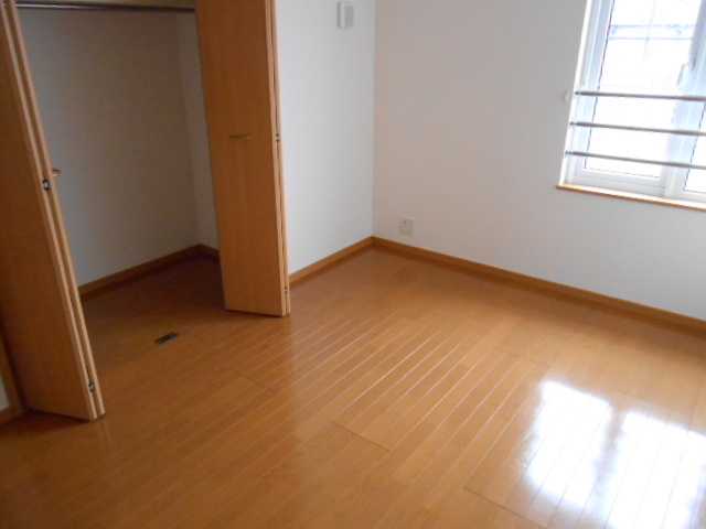Other room space. North bedroom (Western-style ・ 6.0 tatami mats)