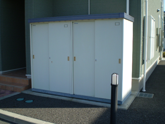 Other Equipment. Door to door individual outdoor storeroom equipped
