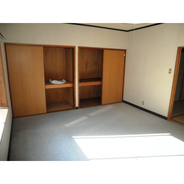 Other room space