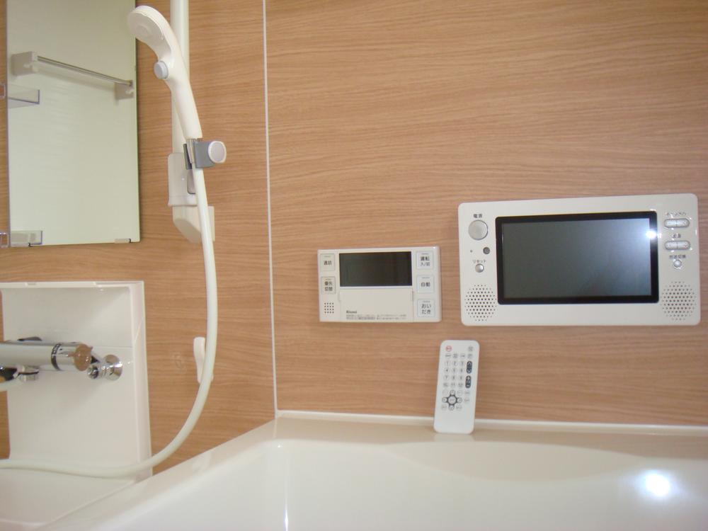 Bathroom.  ◆ bathroom ◆ TV ◆ Slowly soaking in the bath, Rifurerryu take the fatigue of the day ◆ 