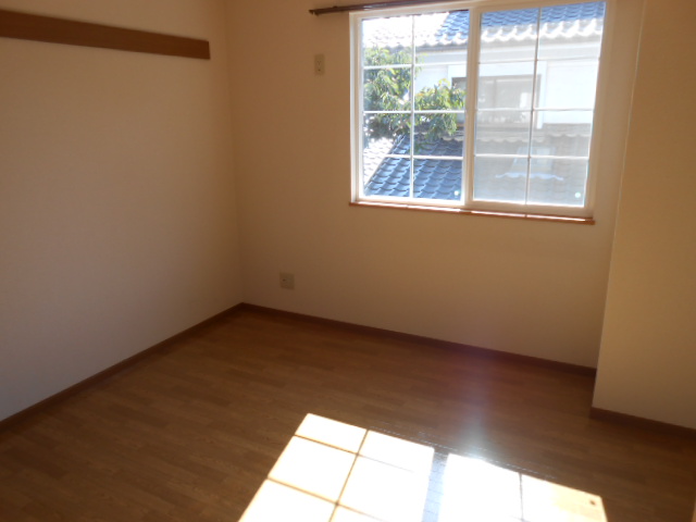 Other room space. Second floor south bedroom (Western-style ・ 6.0 tatami mats)