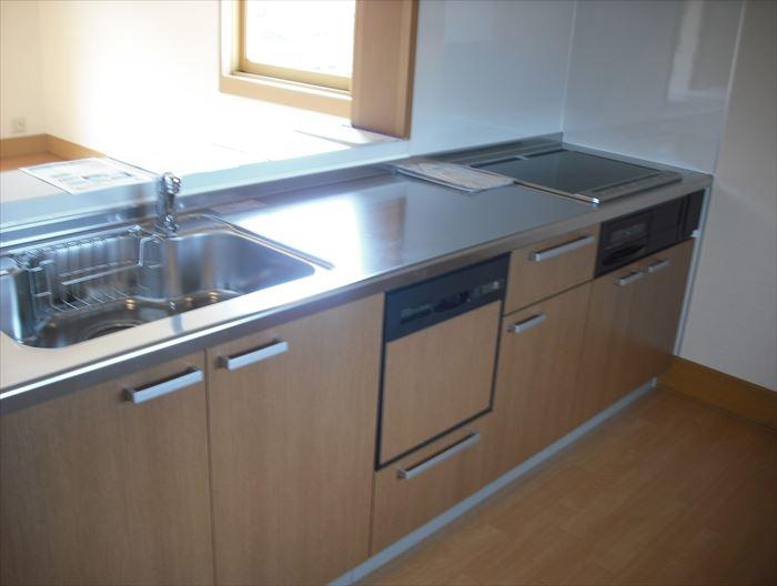 Kitchen. New kitchen with IH stove