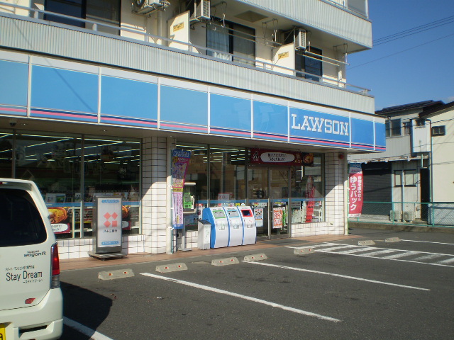 Convenience store. 679m until Lawson Matsumoto Soyano 1-chome (convenience store)