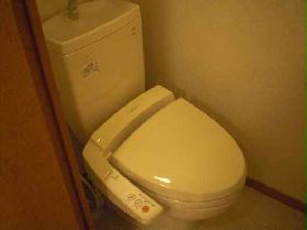 Toilet. Heated toilet seat toilet.