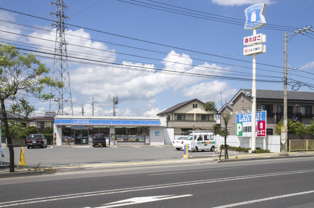 Convenience store. 239m until Lawson Nagano Kitanagaike store (convenience store)