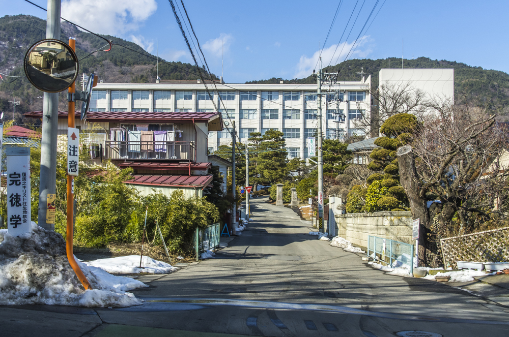 high school ・ College. Nagano Prefecture Naganonishi high school (high school ・ NCT) to 1067m