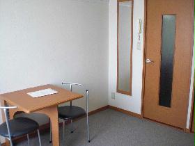 Other. Convenient full-length mirror, Folding desk, It is with a chair