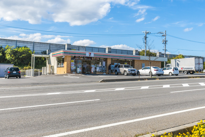 Convenience store. Seven-Eleven Nakano City Takaoka shop until the (convenience store) 185m