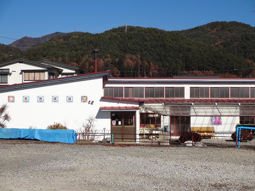 kindergarten ・ Nursery. Okaya Tachibana to kindergarten 210m