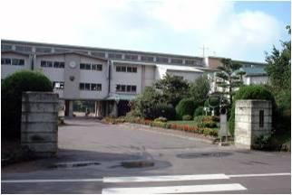 Primary school. Iwamurata elementary school