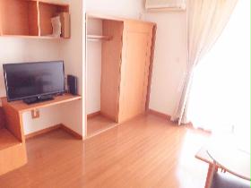 Living and room. Specifications and furniture will vary depending on the room