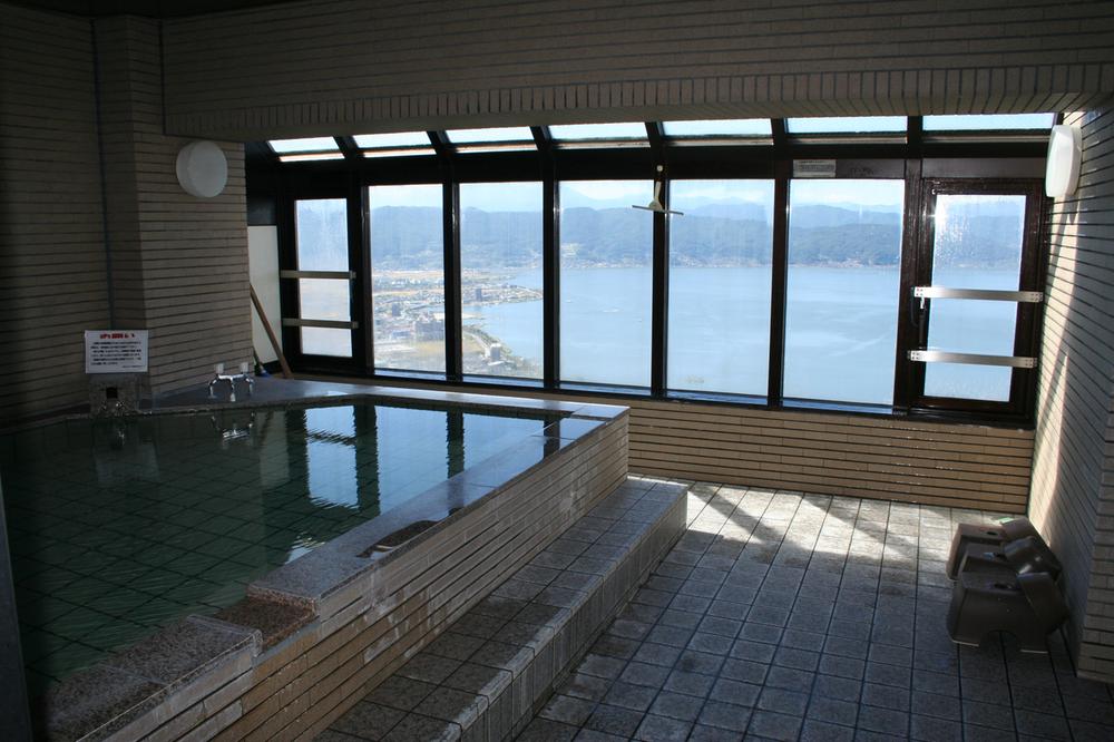 Other common areas. Over flow of hot-spring baths