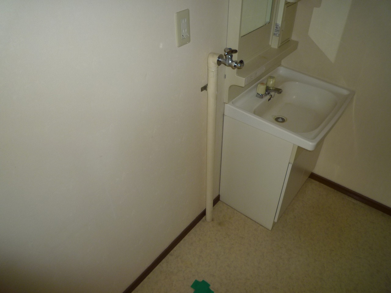 Washroom.  ※ Room 201