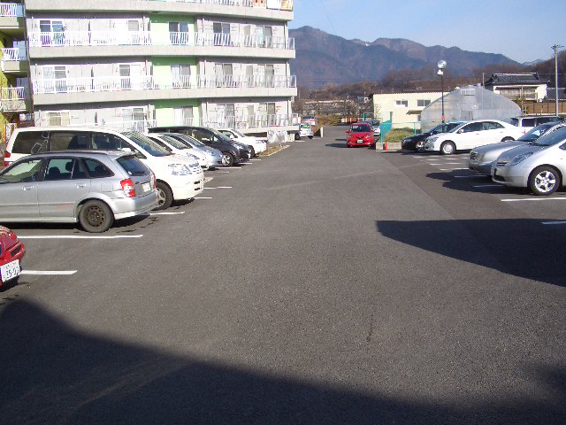 Parking lot