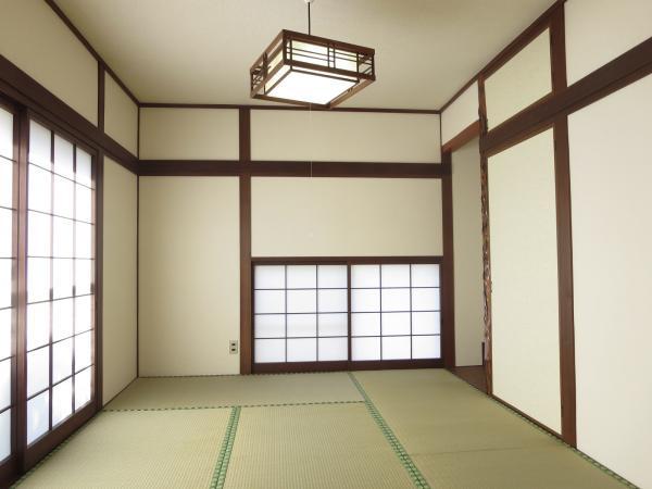Non-living room. Tatami Omotegae already