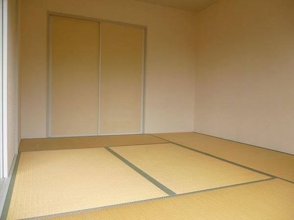 Other. Japanese-style room 6 Pledge