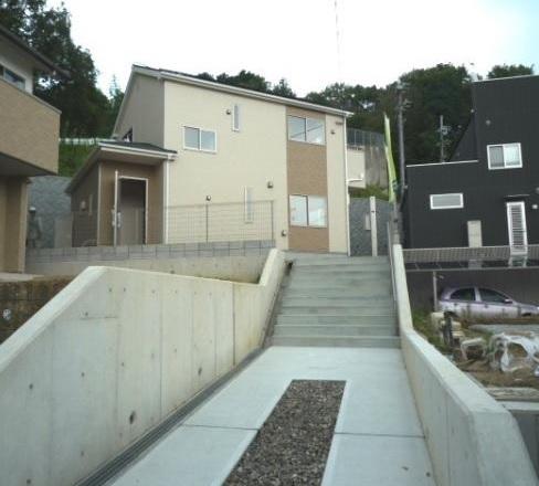 Local appearance photo