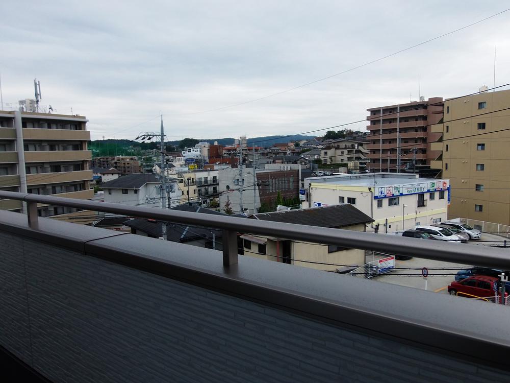 View photos from the dwelling unit. View from the site (October 2013) Shooting