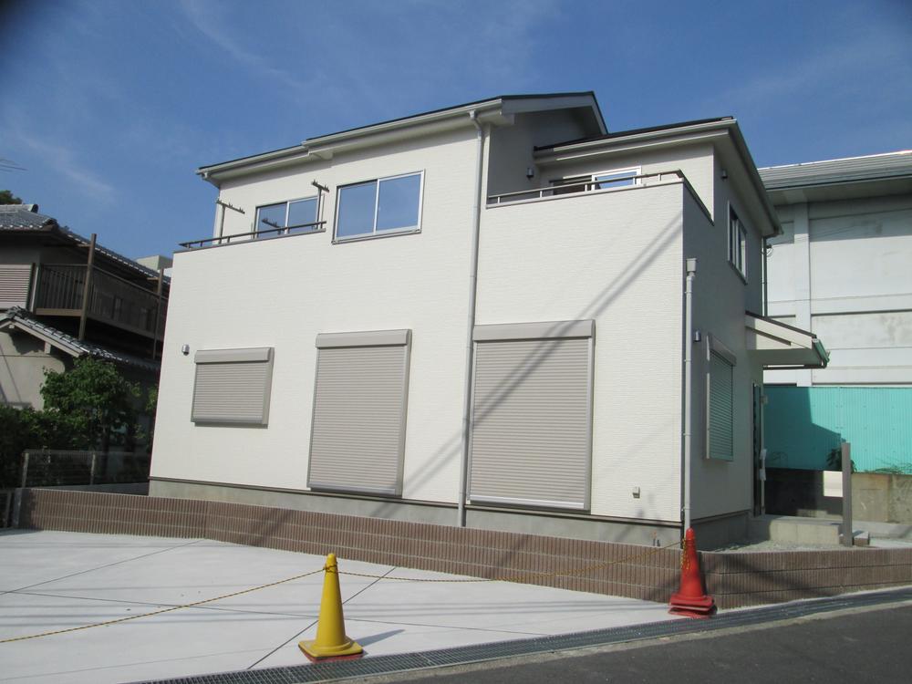 Local appearance photo. Day, Ventilation is a good home