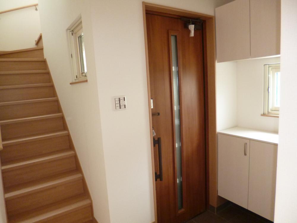 Entrance. Entrance hall