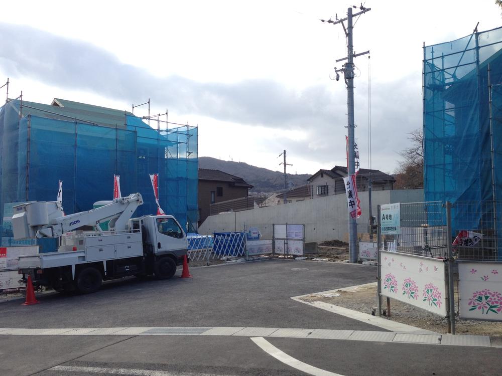 Local photos, including front road. Local (12 May 2013) Shooting