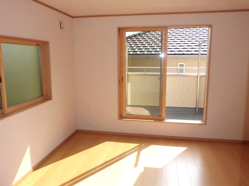 Other introspection. Second floor of each room is good per yang