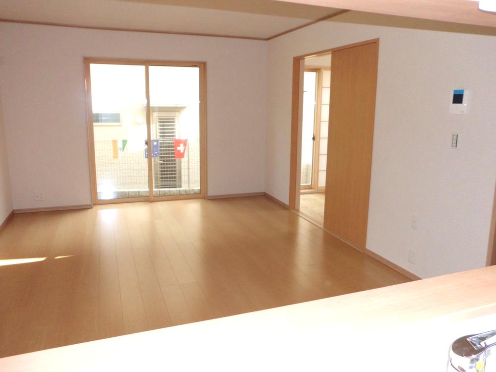 Living. Spacious living room of about 16 quires