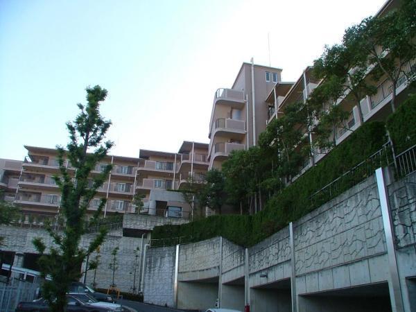 Local appearance photo. LDK about 14 Pledge ☆ Southwest-facing room