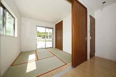 Other local. image photo