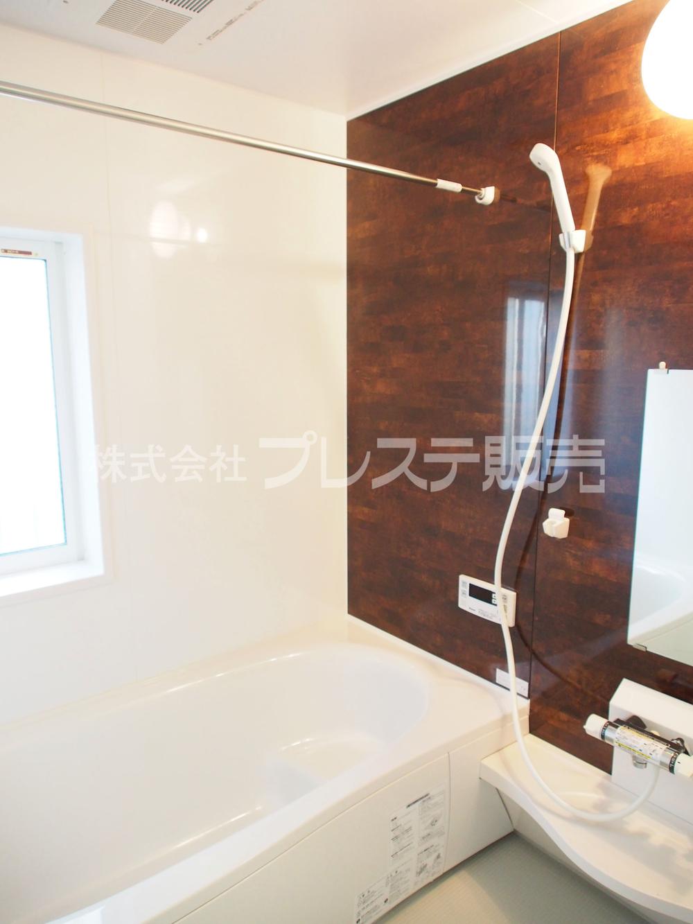 Bathroom. Local photo (No. 2 place bathroom) Standard equipped with a bathroom heating dryer! 