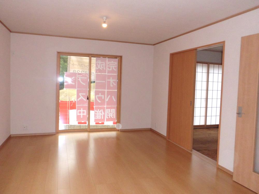 Living. 6 Pledge of Japanese-style side-by-side, Combined with the 16 Pledge of living 1F space There are quire 21.