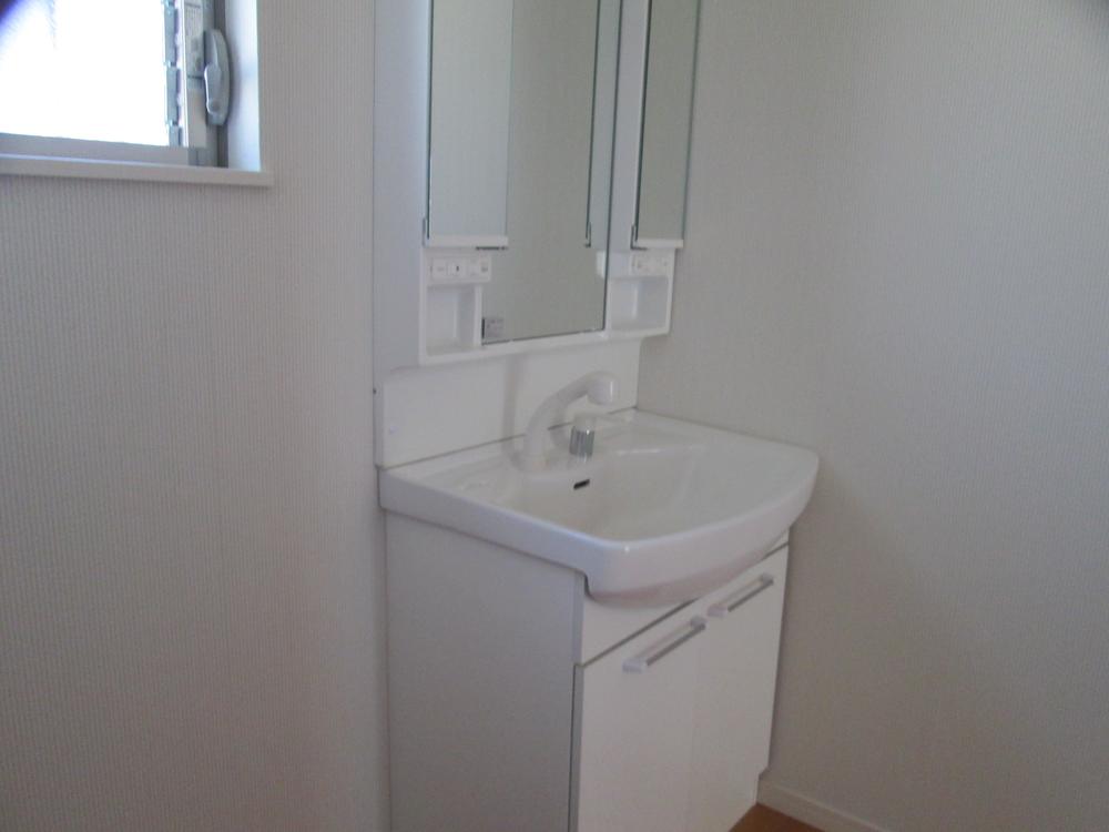 Other. Vanity with excellent storage capacity and functionality