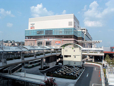 Other Environmental Photo. Oji until 12 pm 2000m to "Riberu Oji" in front of the station that also contains super Seiyu sales