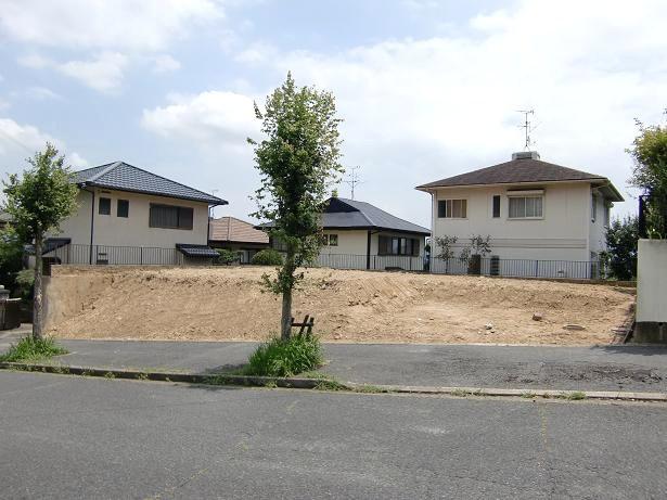 Floor plan. 25,300,000 yen, 4LDK, Land area 241.28 sq m , Building area 100 sq m