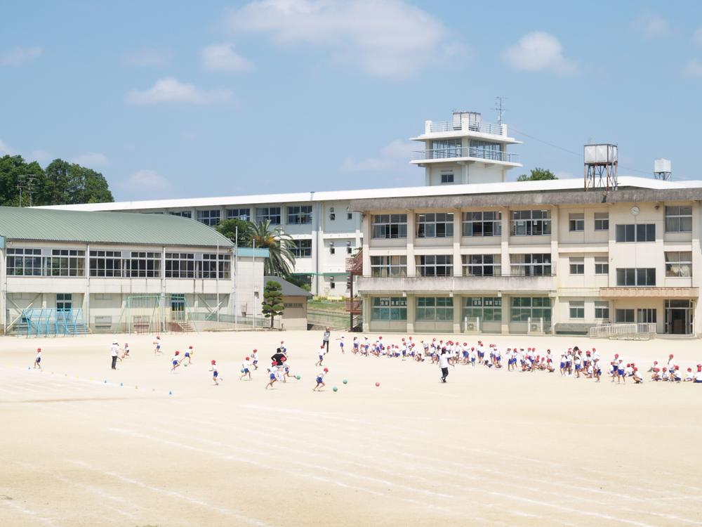 Other. Shimoda Elementary School (walk about 6 minutes)