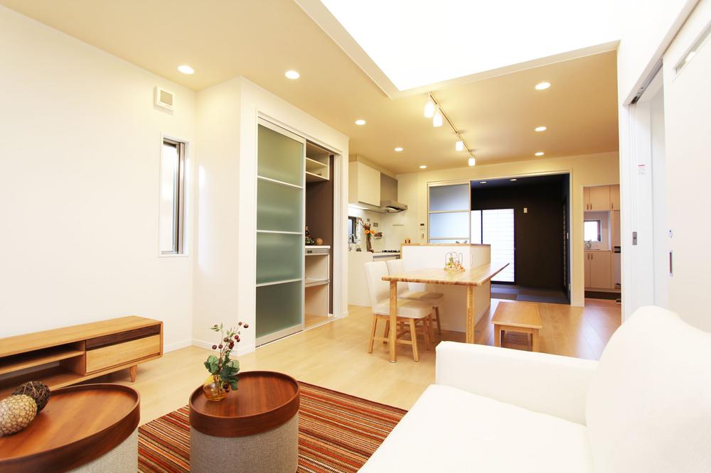 Same specifications photos (Other introspection). Living (Osaka model house)