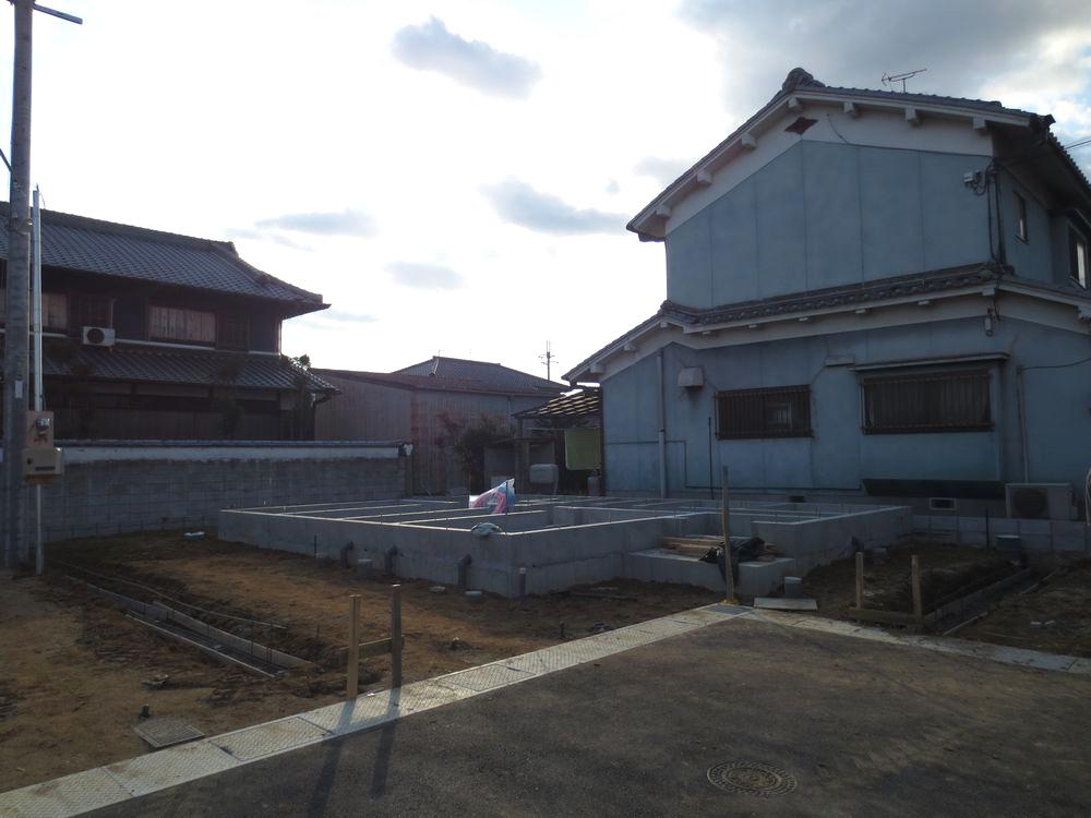 Local appearance photo.  ■ Local (December 2013) shooting: 4 Building ■ 