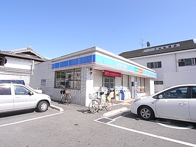 Convenience store. Lawson Kashiba Shimodanishi chome store up (convenience store) 209m