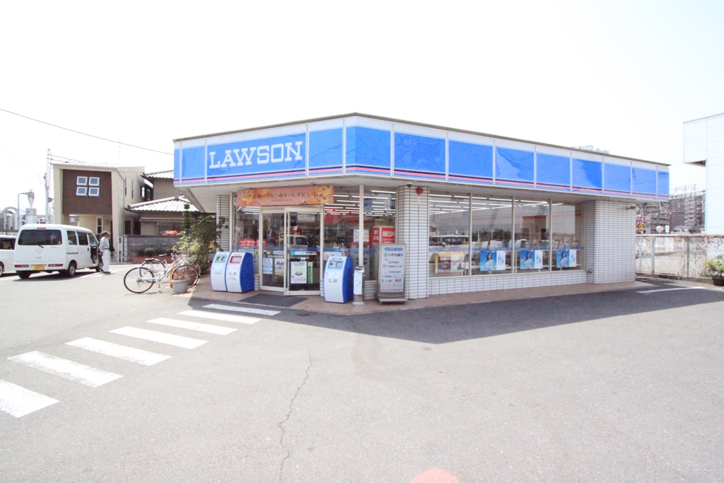 Convenience store. 248m until Lawson Kashiba Kawaraguchi store (convenience store)
