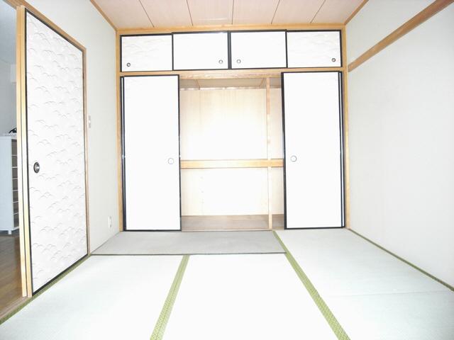 Other room space. Housed plenty of Japanese-style room