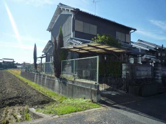 Local land photo. ◇ it is selling land of land 318.97 square meters.