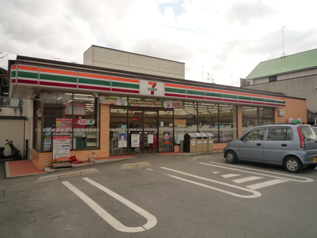 Convenience store. Seven-Eleven Kashihara Nishiikejiri the town store (convenience store) to 464m