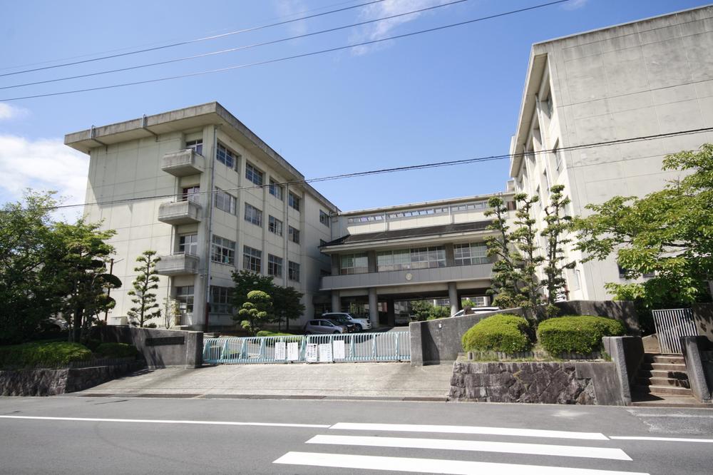 Junior high school. Kashihara Municipal Gwangyang until junior high school 1668m