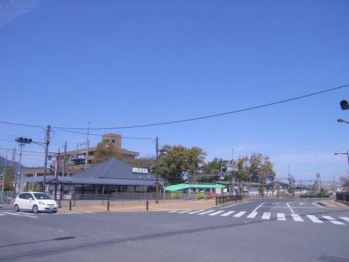 station. Kintetsu Shinjo 200m to the Train Station