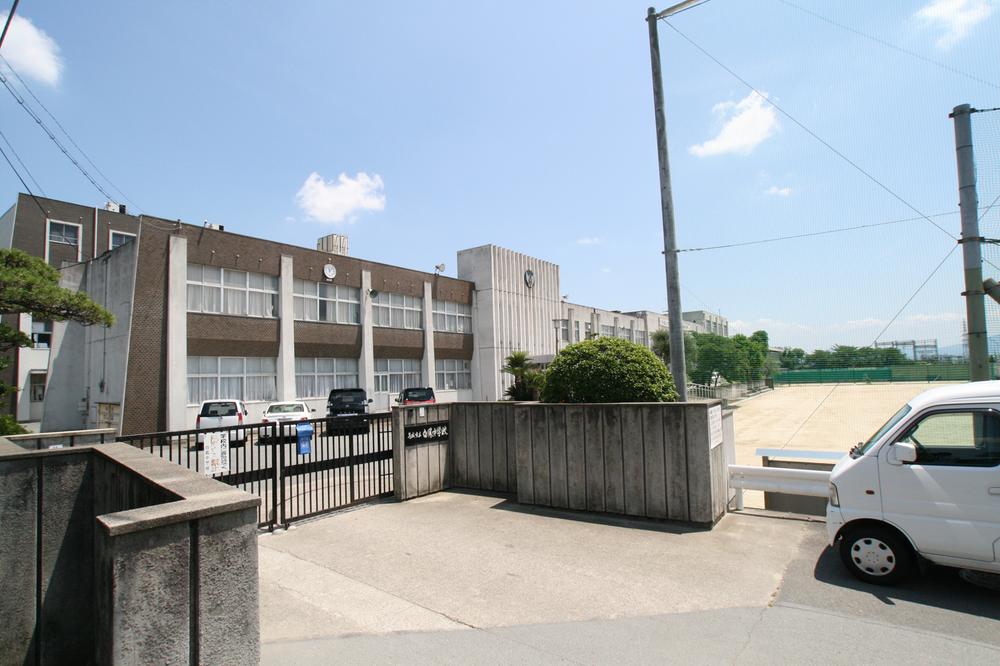 Junior high school. Katsuragi Municipal Hakuho until junior high school 1404m