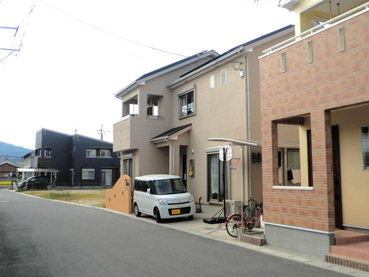 Sale already cityscape photo